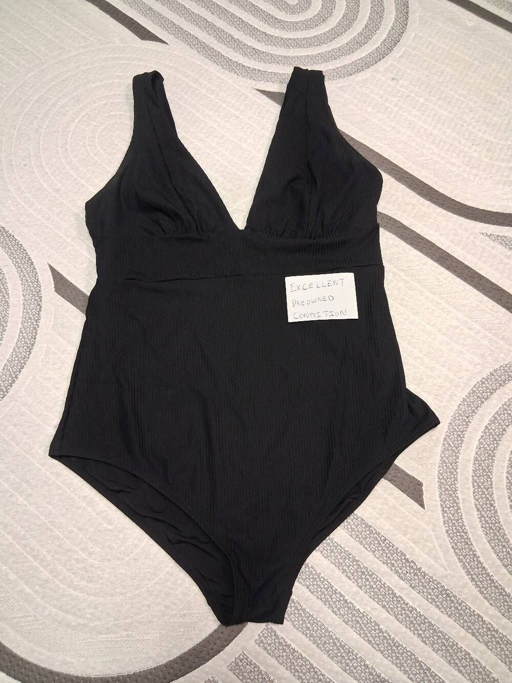Andie womens 2xl Tall one-piece swimsuit black pristine condition